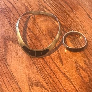 Vintage.... Neck plate with matching Bangle.