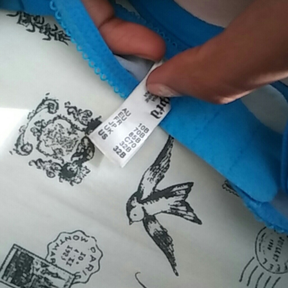 Bra - Picture 2 of 2