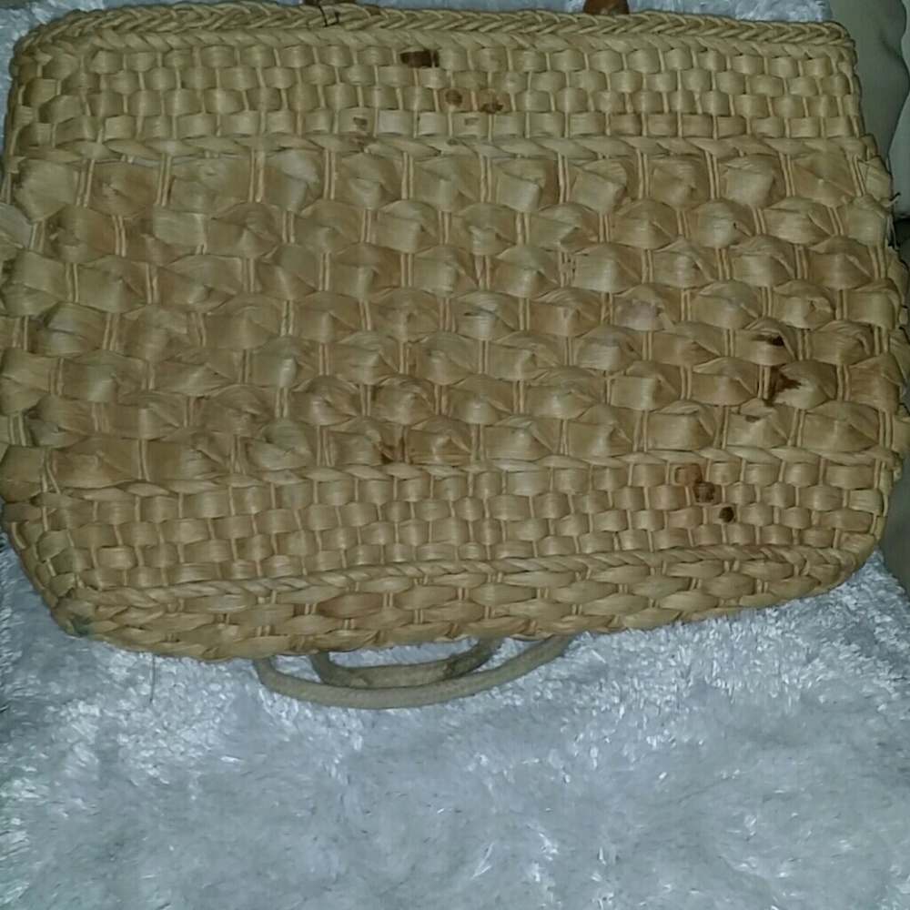 Straw Handbag - Picture 2 of 3