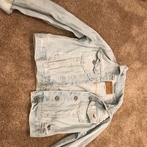 Hollister light wash cropped jean jacket