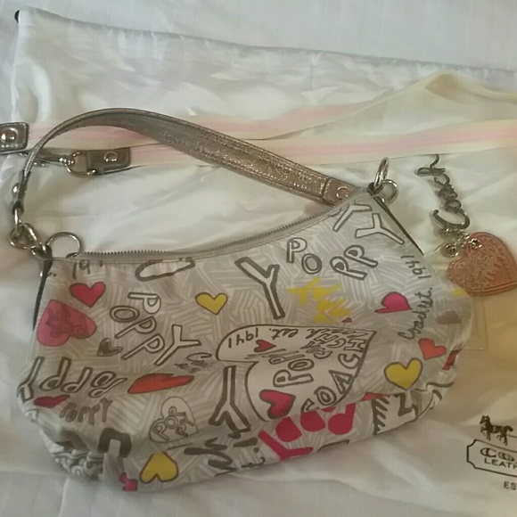Rare coach poppy graffiti purse - Picture 2 of 8