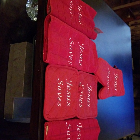 Embroidery towels - Picture 1 of 1