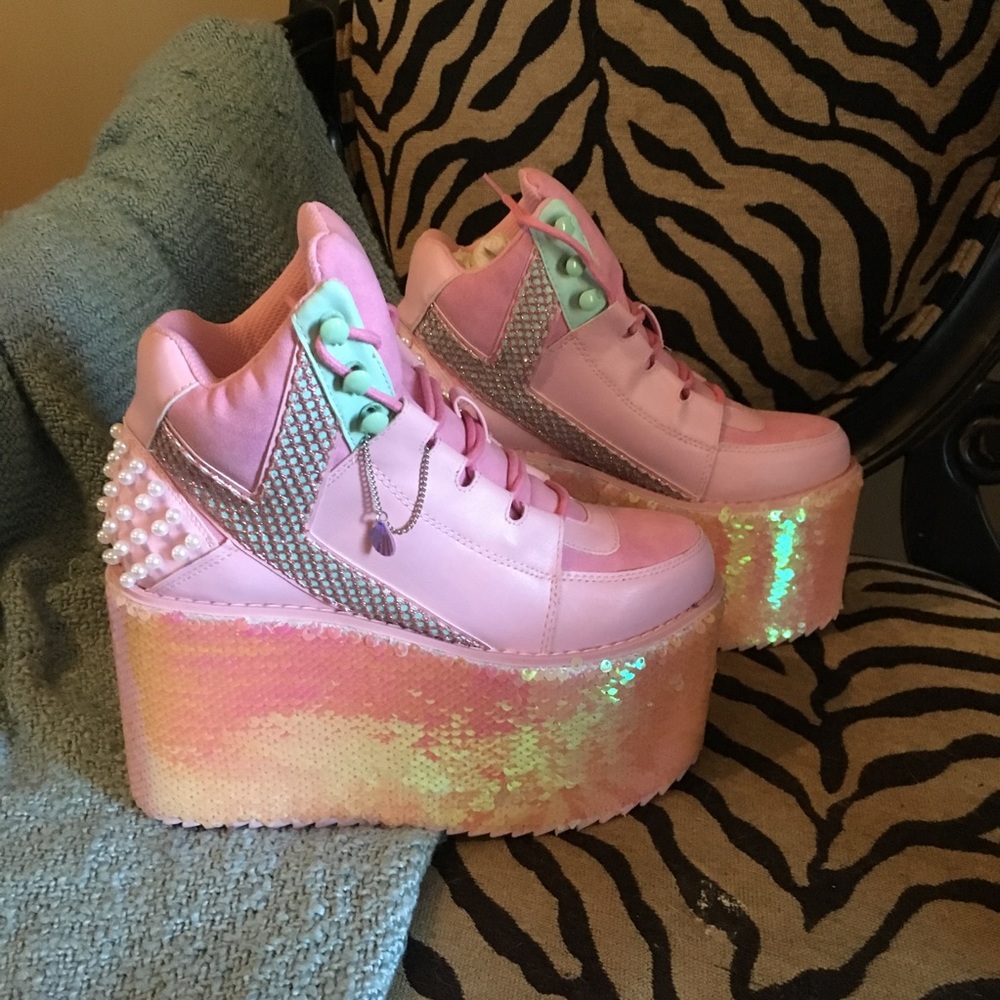 YRU Qozmo Mermaid Sequin Platform Shoes