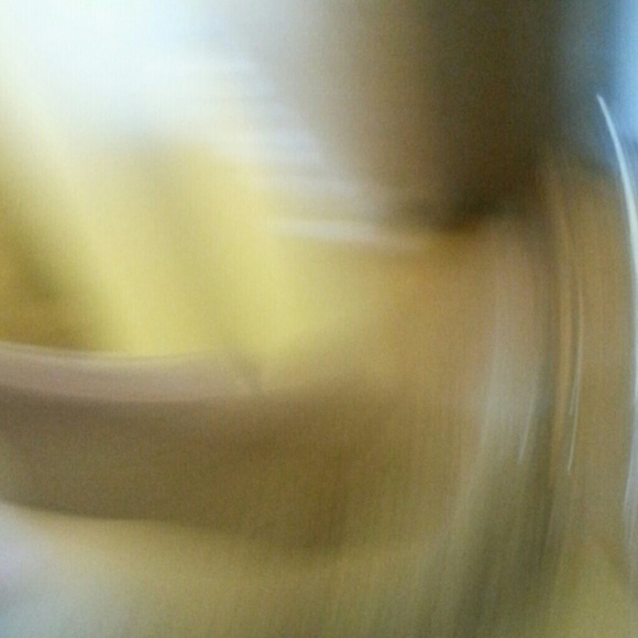 Shoes - Picture 2 of 7