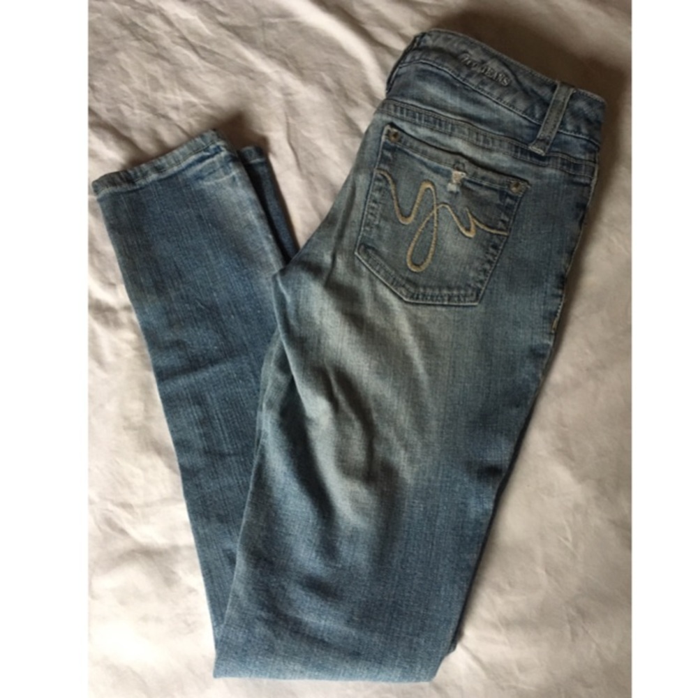 ZCO Ripped Skinny Jeans