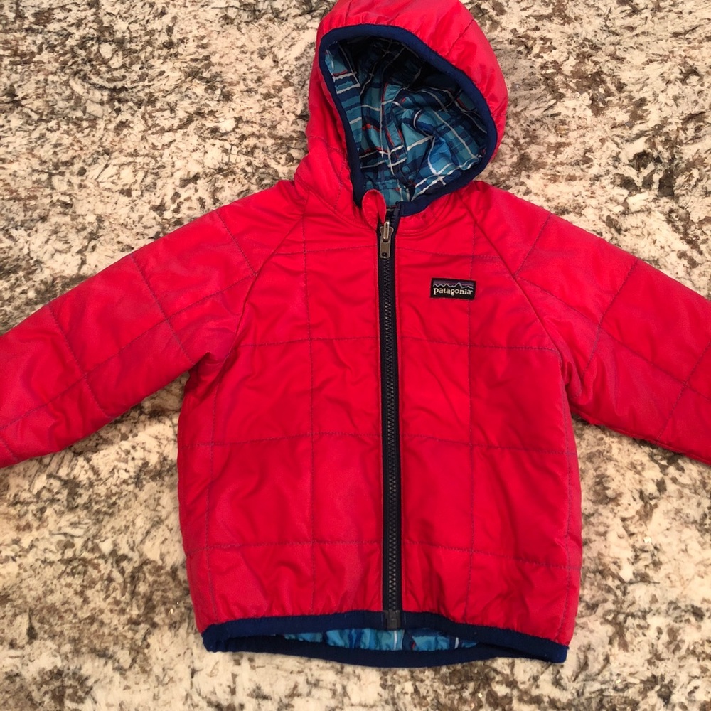 Patagonia reversible coat. Size 12 months