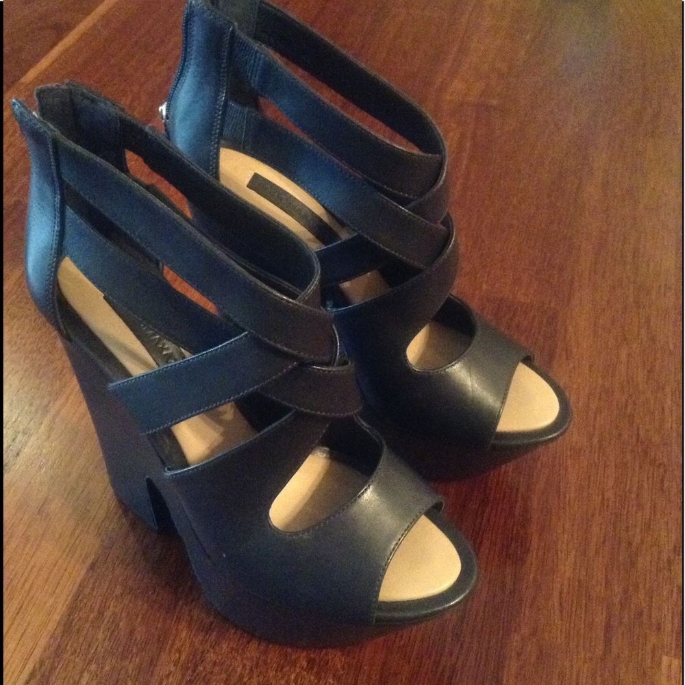 BCBG Zoey Navy Wedge Sandal