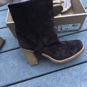 Ugg Josie - Brown Suede - 7.5