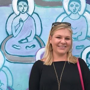 Meet your Posher, Emma