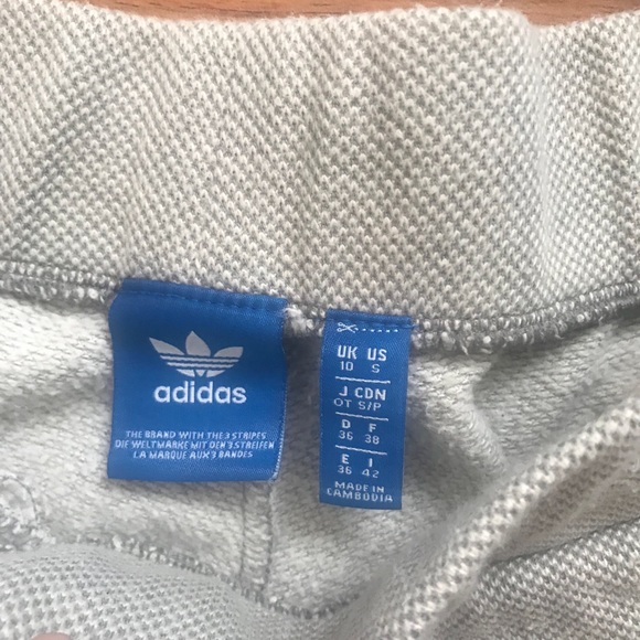 Adidas sweatsuit - Picture 4 of 4