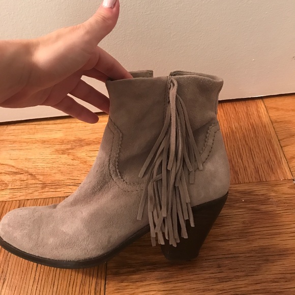 Sam Edelman Taupe Fringed Suede Ankle Boots Sz 7.5 - Picture 1 of 7