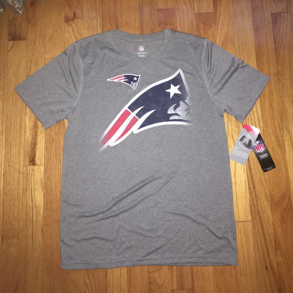 NFL Patriots Team Apparel Shirt