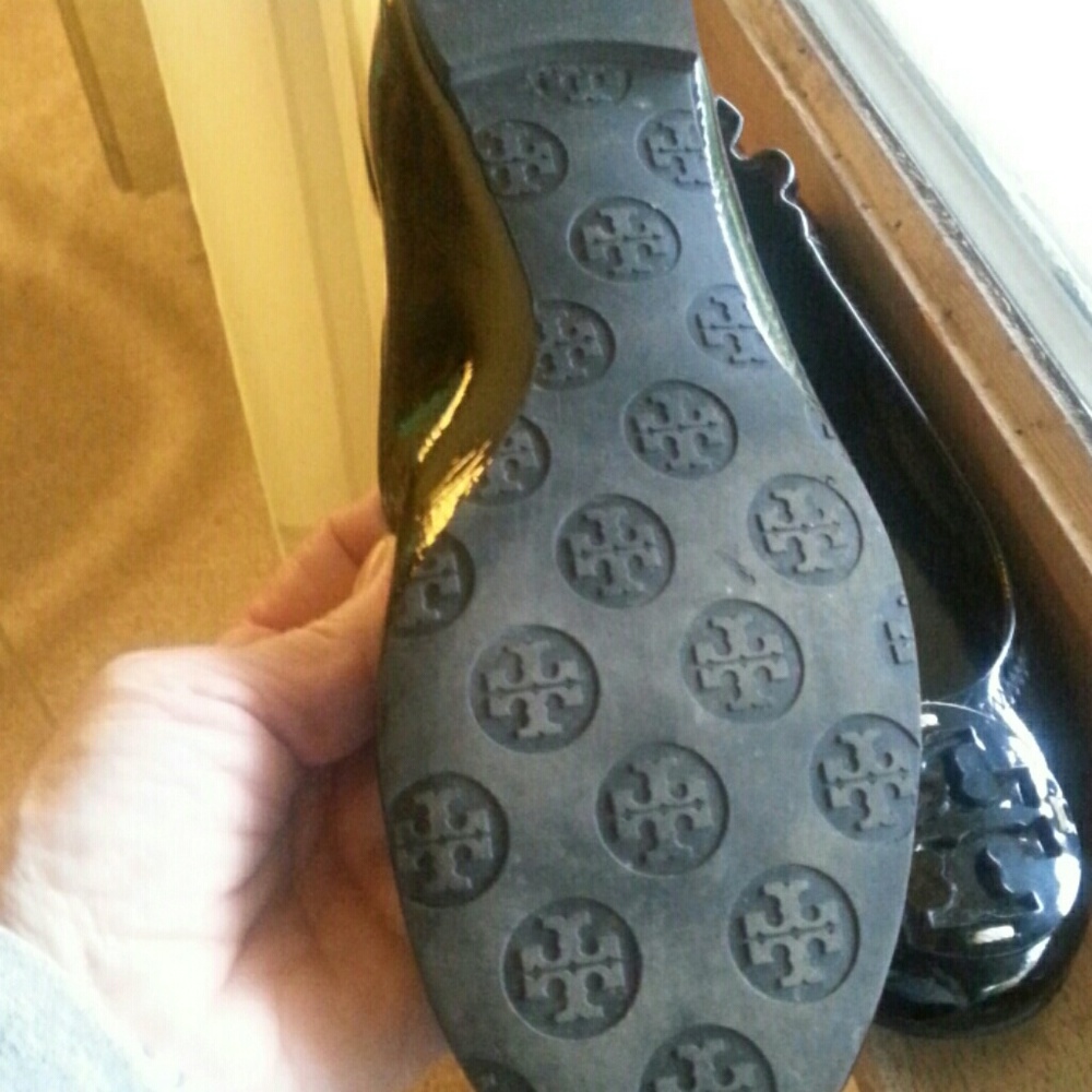 Tory Burch - Picture 3 of 5