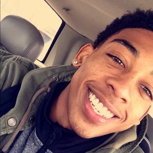 Meet your Posher, Tyran