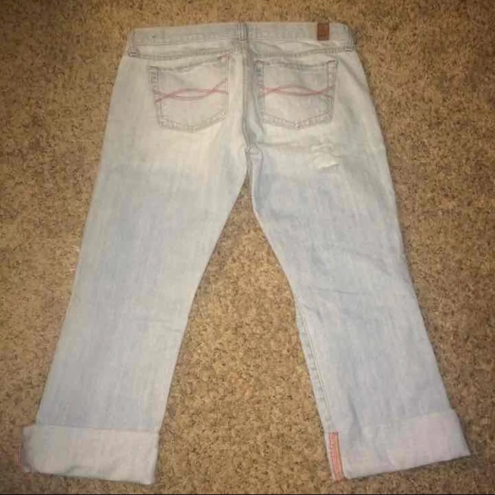 Distressed Jeans - Picture 4 of 4