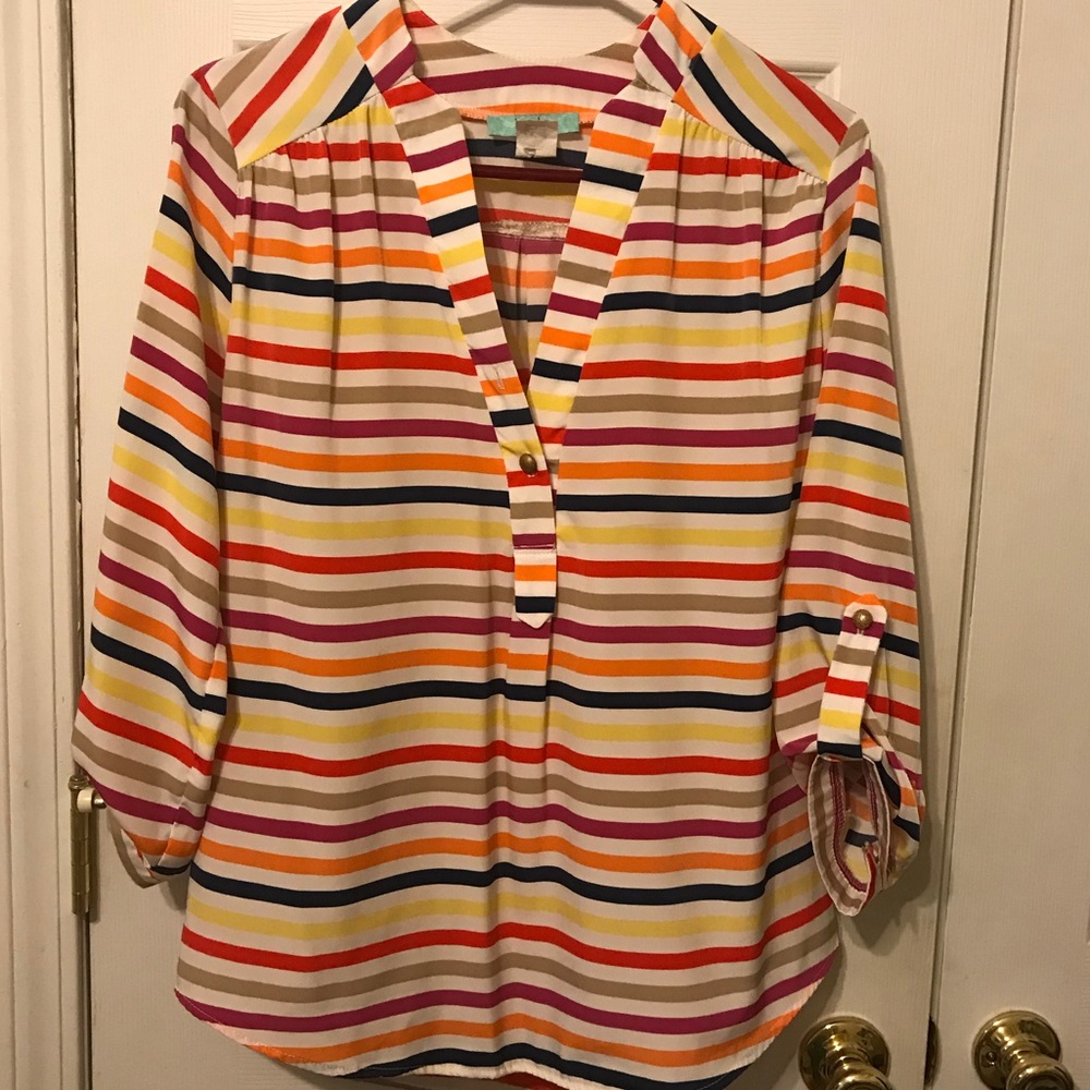 Karlie M CUTE striped BLOUSE!! ❤️