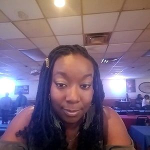 Meet your Posher, Keisha