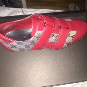Gucci vintage shoes. Size 8.5