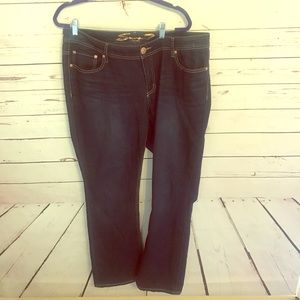 Seven 7 plus size denim bootcut jeans 18 like new