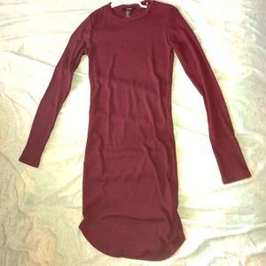 Burgundy Long Sleeve Ribbed Midi Dreas