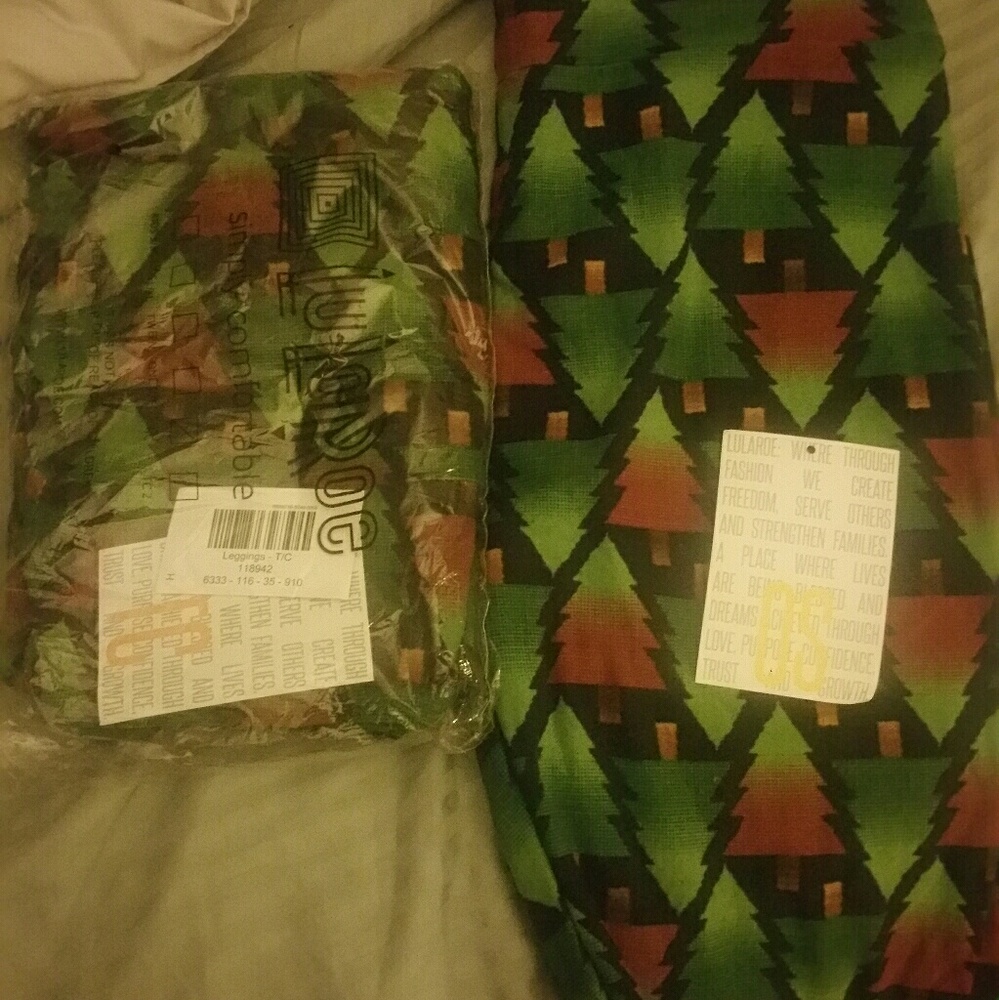 LuLaRoe Leggings Holiday Set