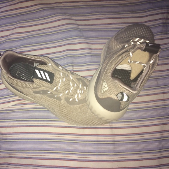 Adidas Alpha bounce - Picture 3 of 4