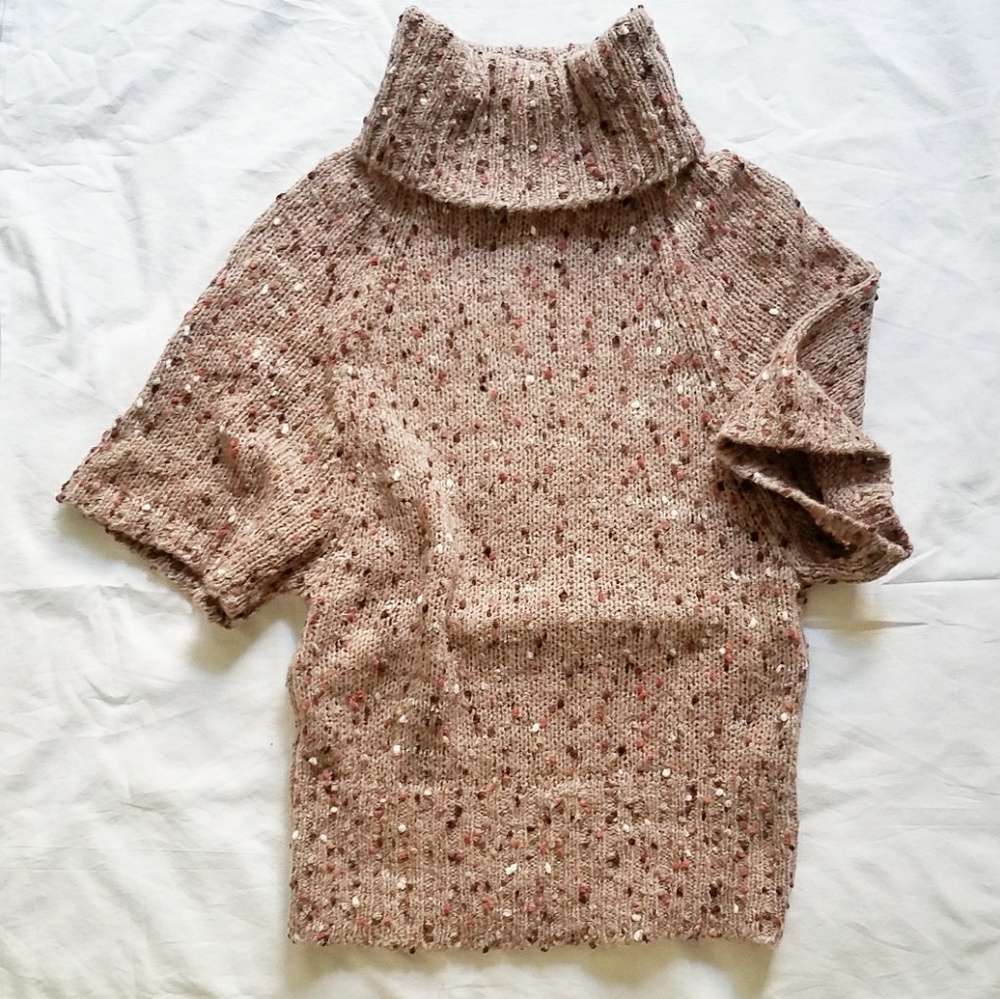 CHUNKY TURTLE NECK SWEATER