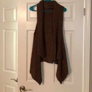 Beautiful brown/black sweater cardigan