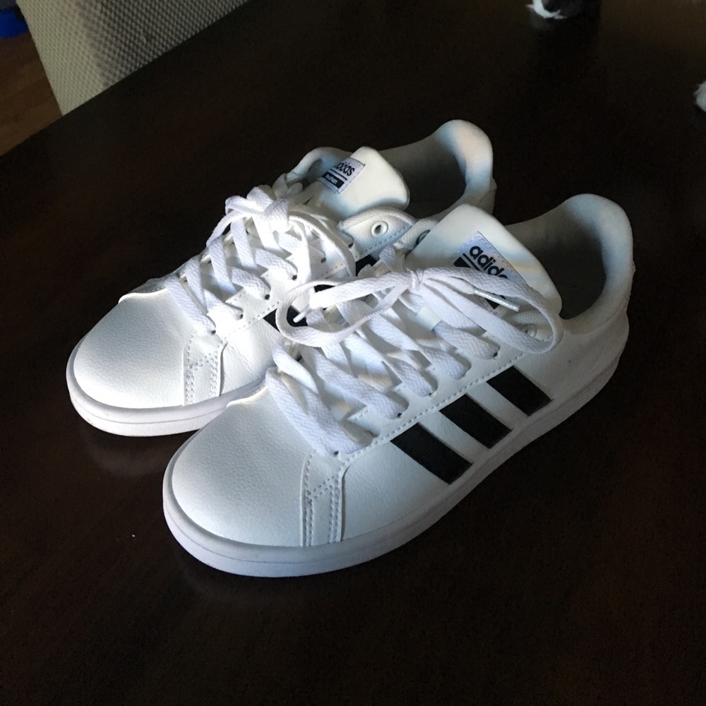 Adidas Cloudfoam Advantage Black stripes