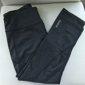 💕Reebok women's sports Capri