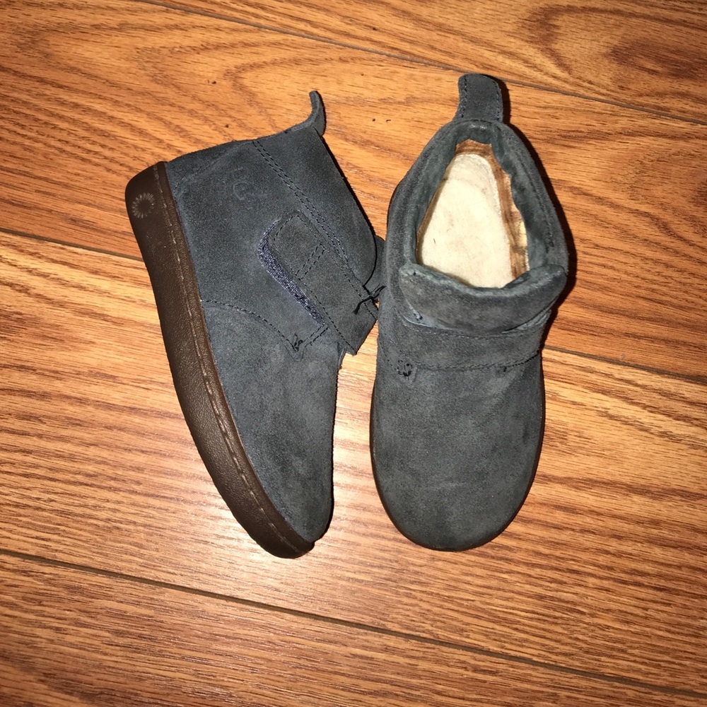 Boys UGGS