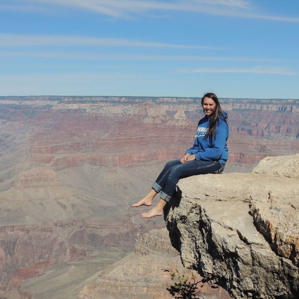 Meet your Posher, Abbi