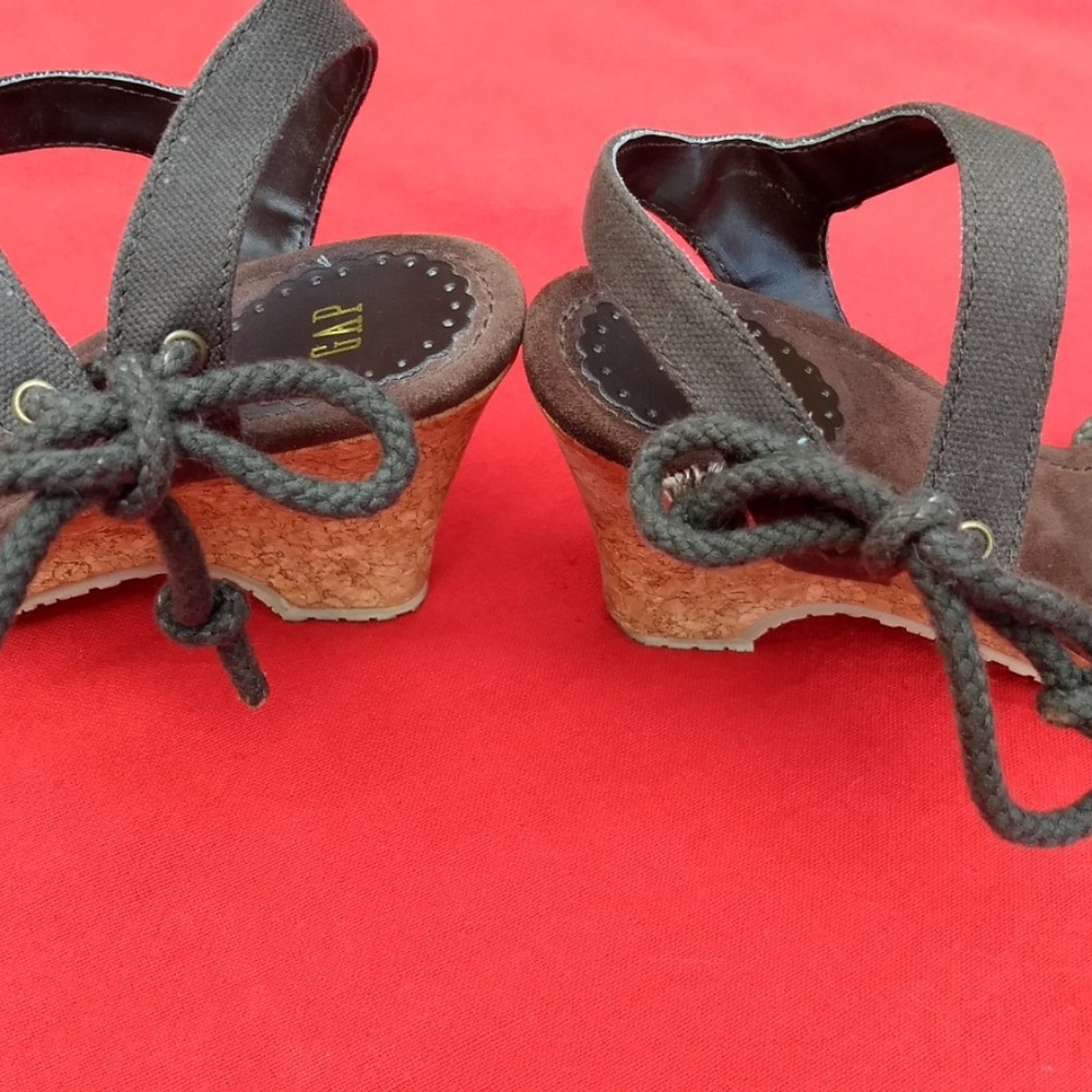 GAP Strappy wedge sandals Brown Sz 9 - Picture 4 of 5