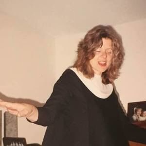 Meet your Posher, Beverley