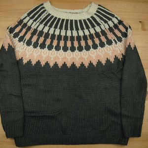 háru L Grey Pink White Geometric Crewneck Sweater