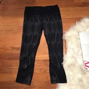 Lululemon run inspire crop leggings