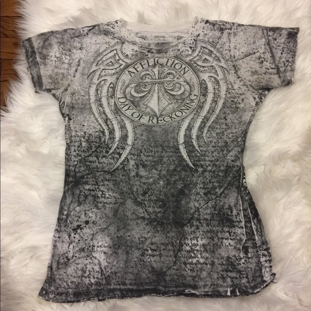 Women's affliction t-shirt black and white medium