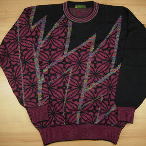 J's Medium Black Pink Fractal Shiny Retro Sweater