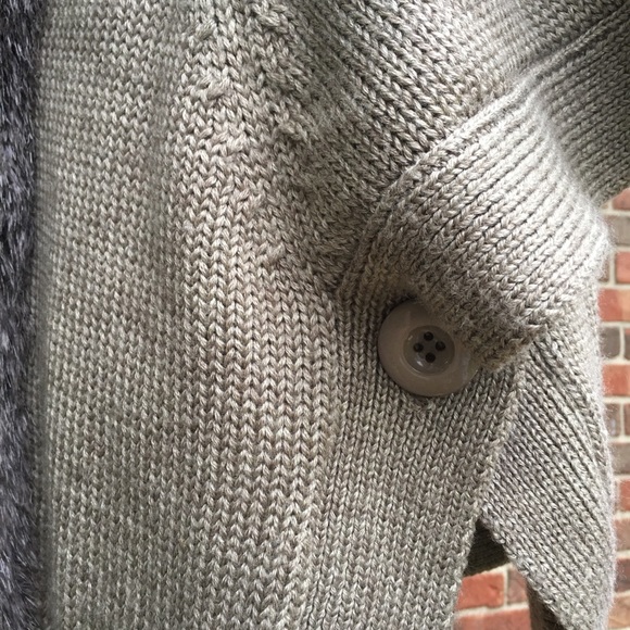 Alberto Makali faux fur acrylic/wool vest shaw - Picture 4 of 8