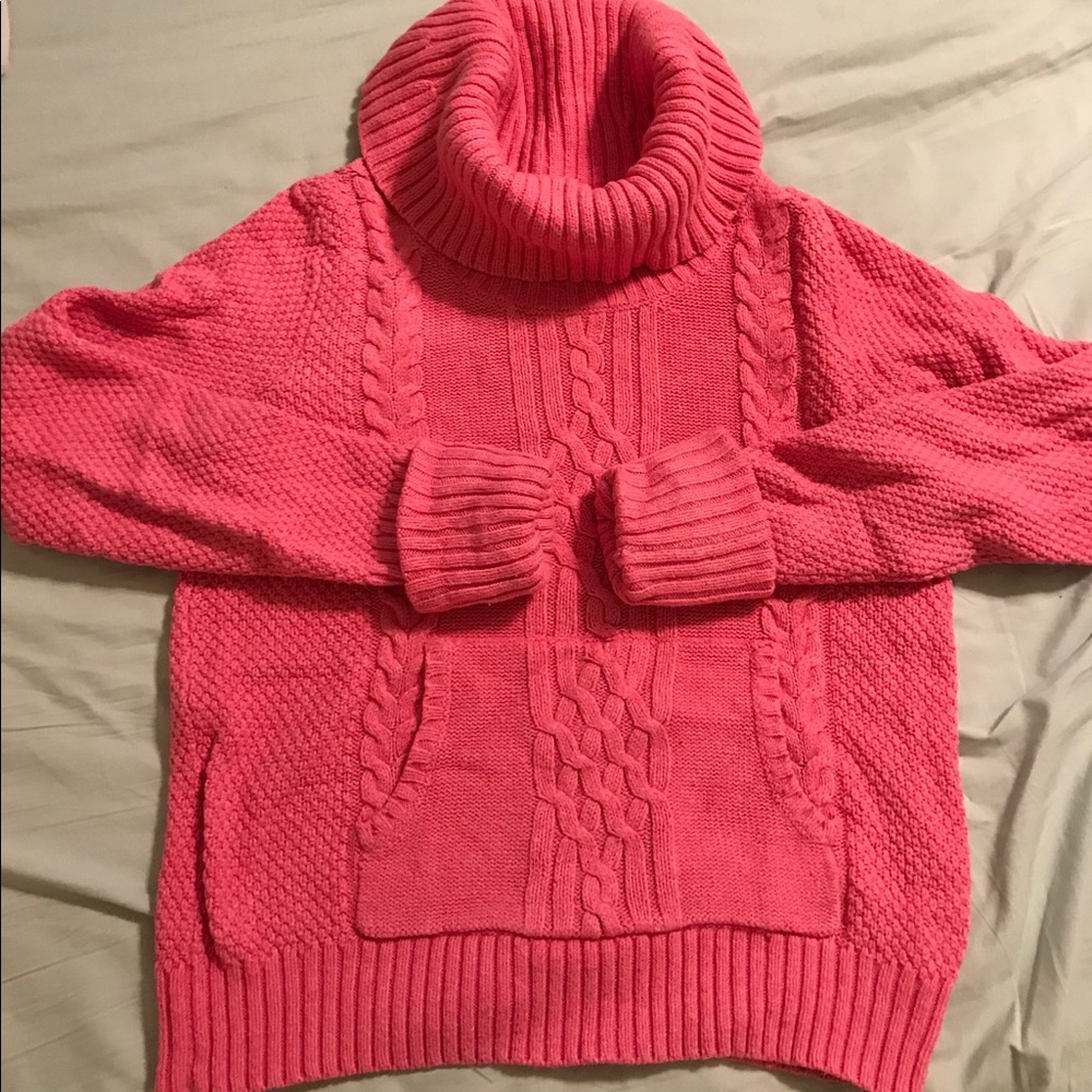 🎀 Pretty Pink OLD NAVY Sweater🎀