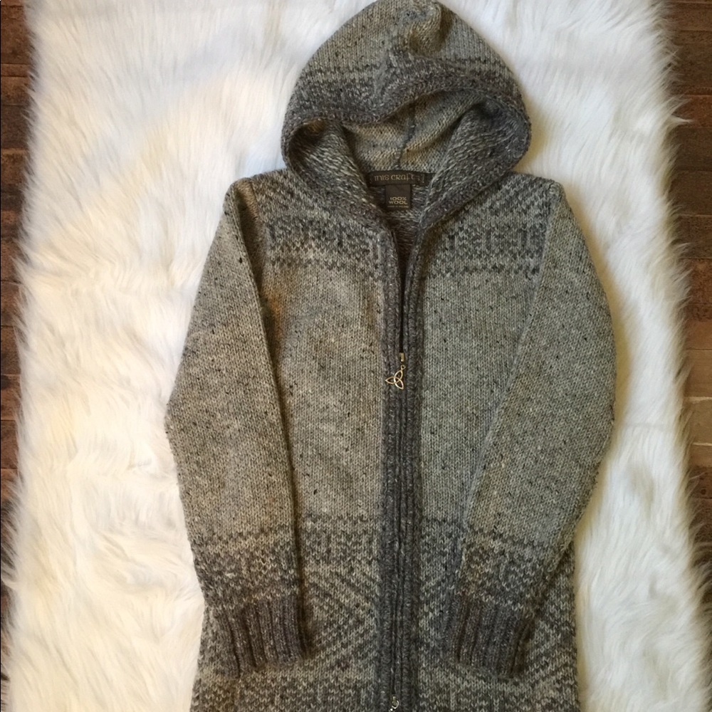 Inis Crafts 100% Wool heavy duty long cardigan