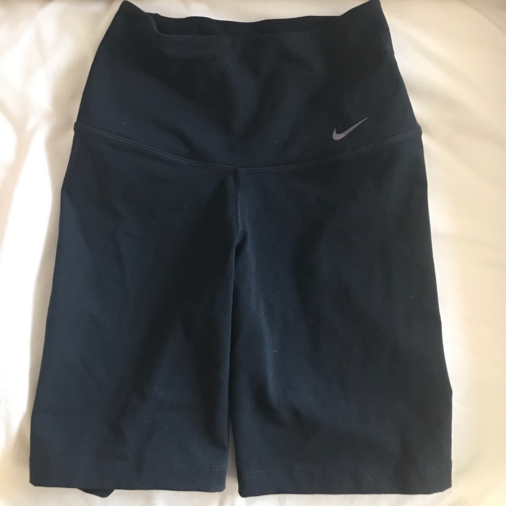 Nike Dri Fi Short