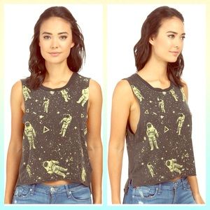 🌟NWTs CHASER Spaceman Tank🌟