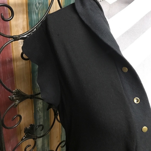 Grommet top😍😘 ❤️ - Picture 5 of 5