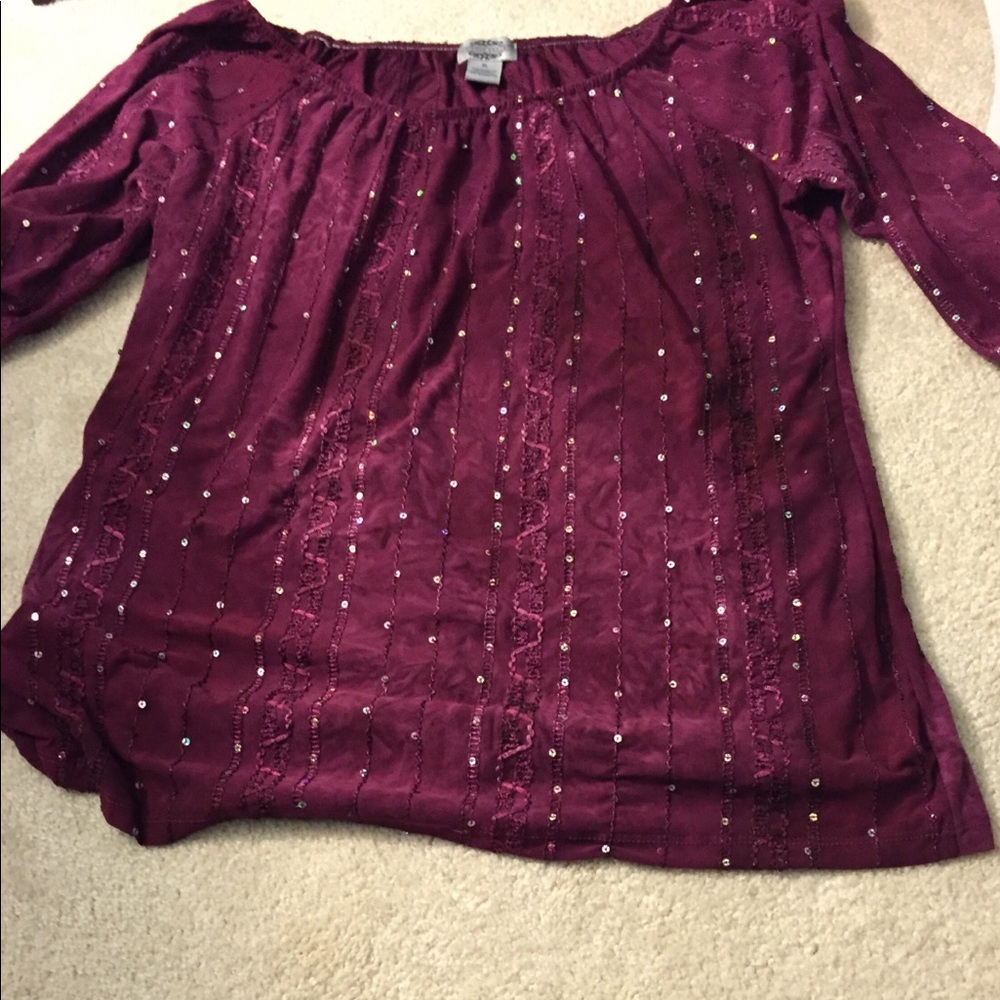 Sienna grace boho wine colored long top. Size XL
