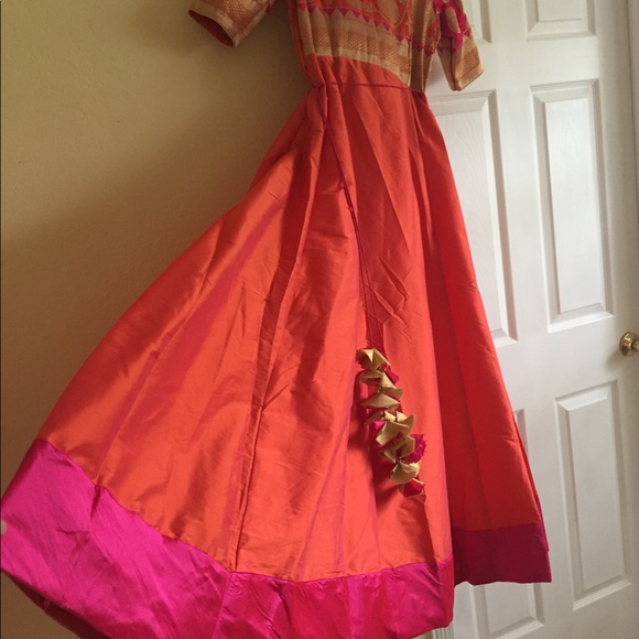 Evening Gown - Picture 4 of 4