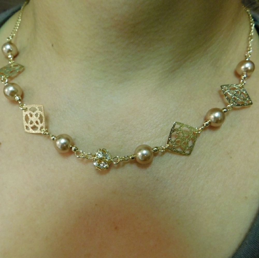 Brazilian gold necklace.