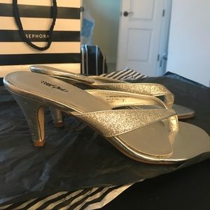 Mossimo Silver Glitter Sandals