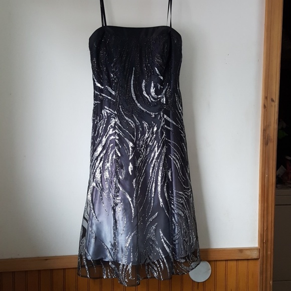 Super cute dress - Picture 1 of 4