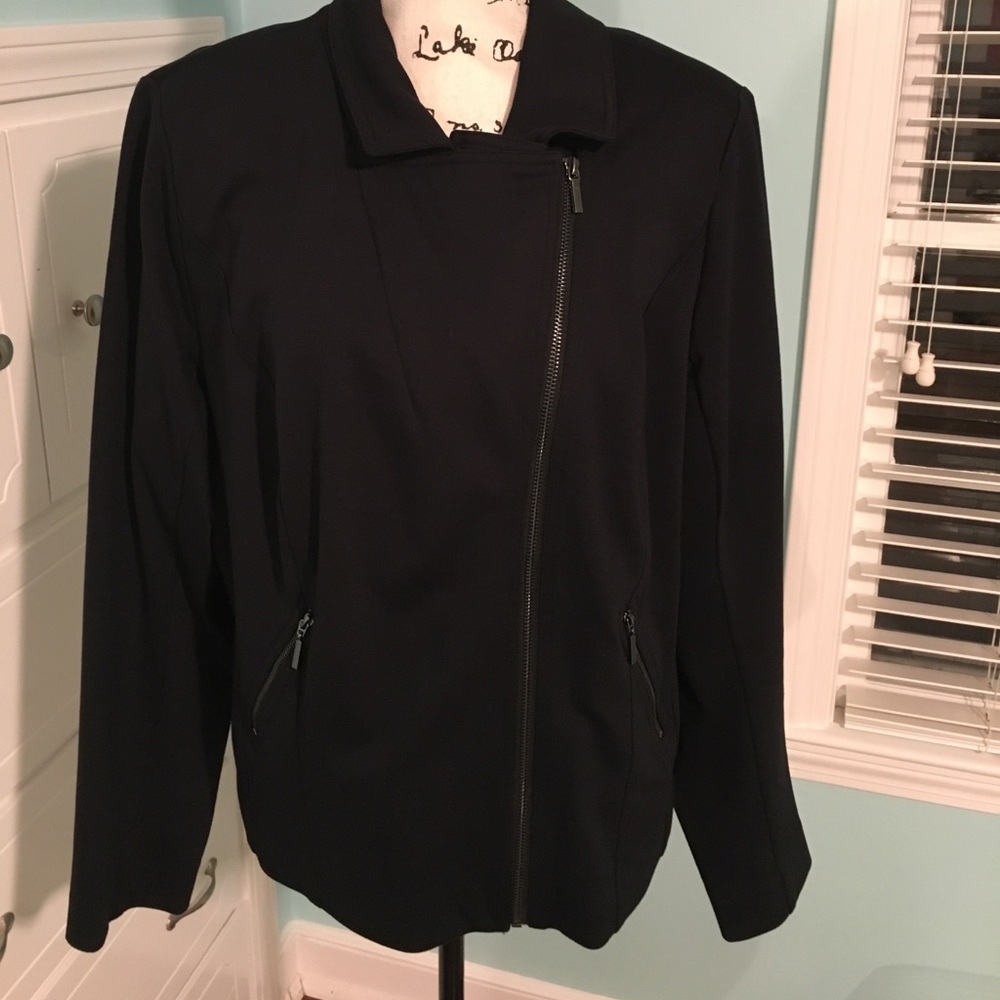 Lane bryant black blazer size 20